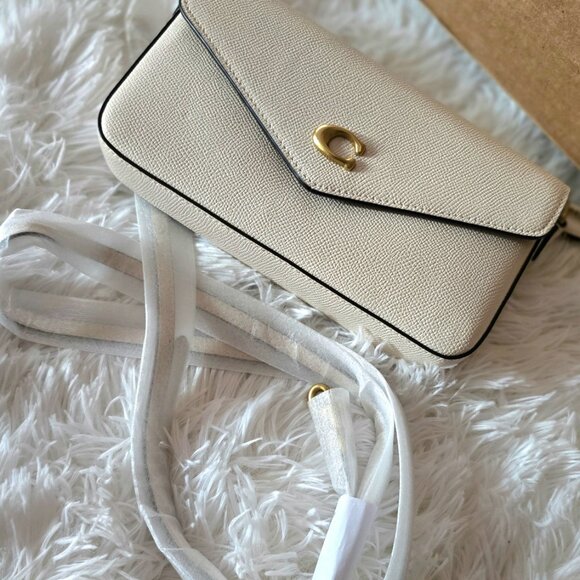 New White Authentic Coach Wyn Crossbody w/ Yellow Tea Rose Embellishment - Picture 4 of 8